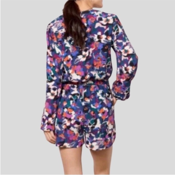 Evereve Hadley Romper - Picture 2 of 6